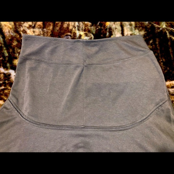 Simply Vera by Vera Wang Olive High Low Skirt Sz M - Picture 9 of 15